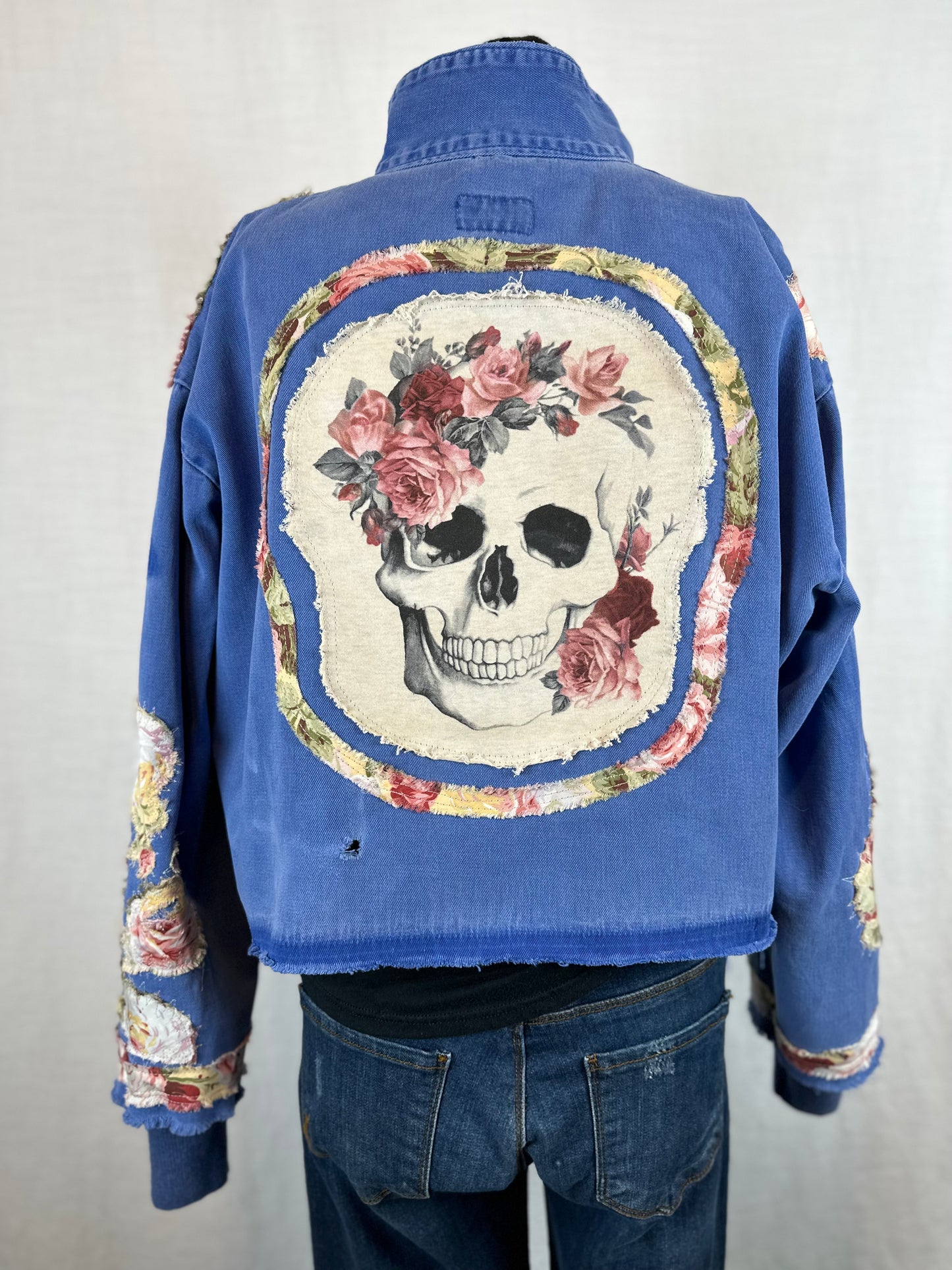 Flowers & Skulls