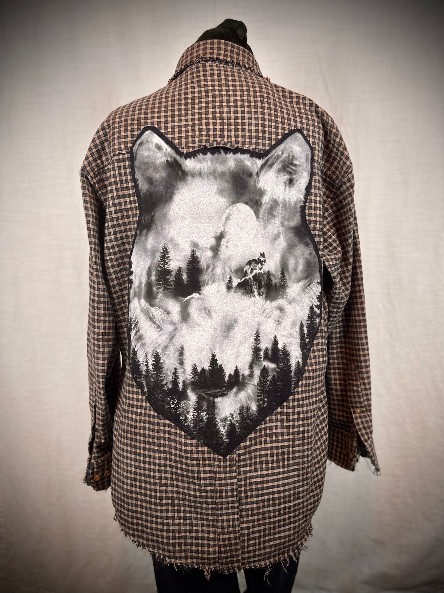 Howling Wolf